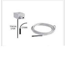 Honeywell temperature and humidity sensor T7415A duct plug-in
